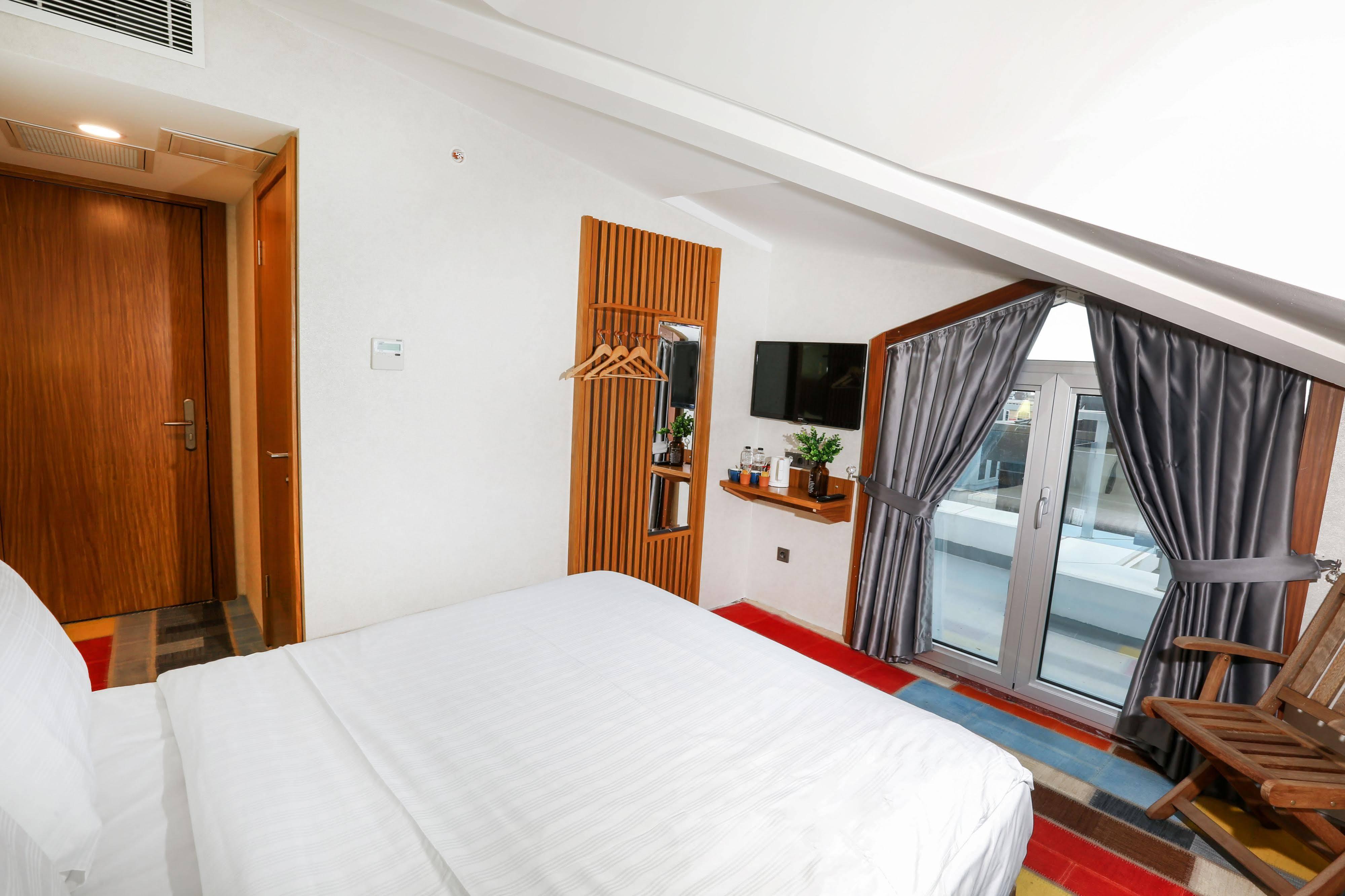 Discovery Hotel Istanbul Eksteriør bilde
